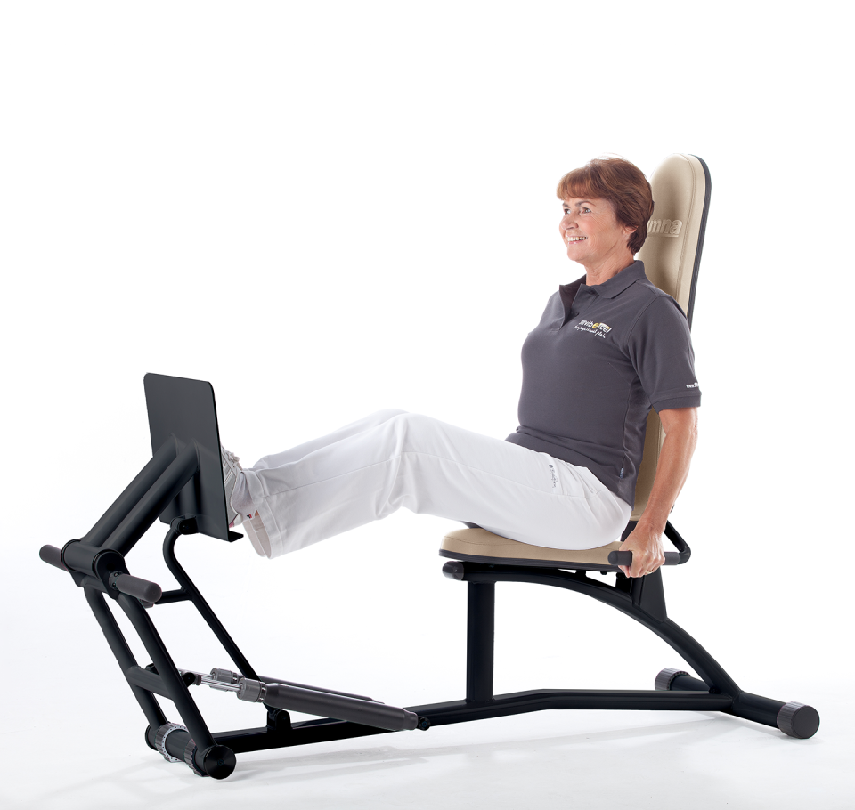 https://gymna.com/sites/default/files/styles/product_slider_960_x_910_/public/products/W-MOVE%20LEGPRESS_end.png?itok=QlX-UThD